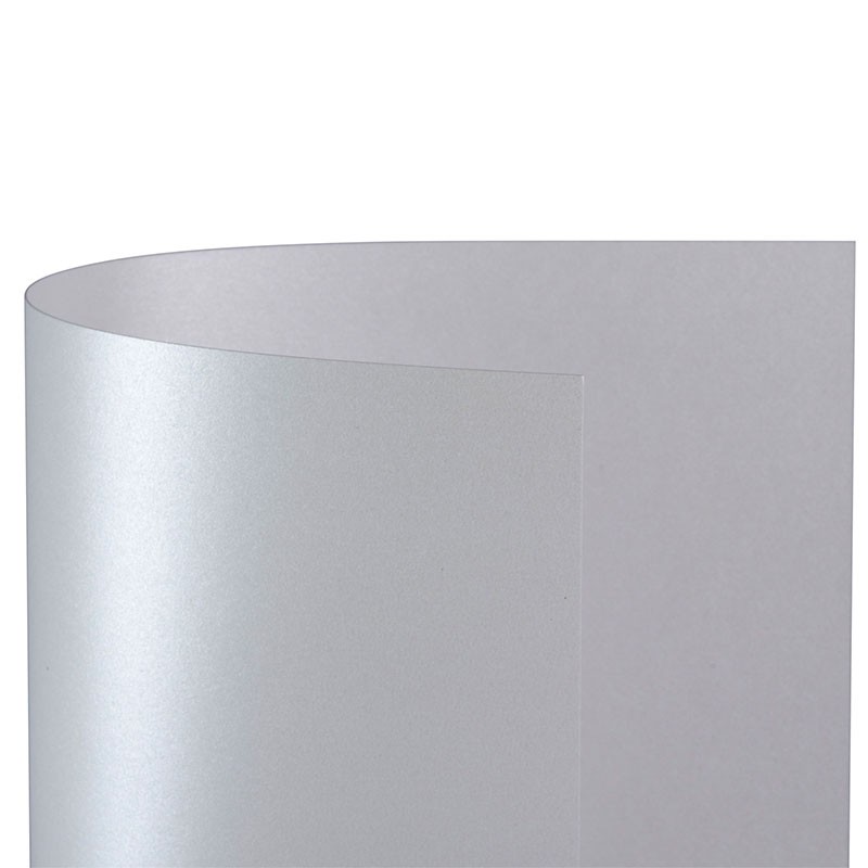 FAVINI 100 fogli Carta special event metalizzata colore bianco A4 120 gr A690114 FAVINI 100 fogli Carta special event metalizzata colore bianco A4 120 gr A690114